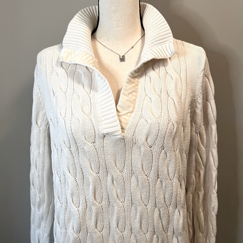 Women’s Polo Jeans Co. White V-Neck Cable Knit Sweater Size Large